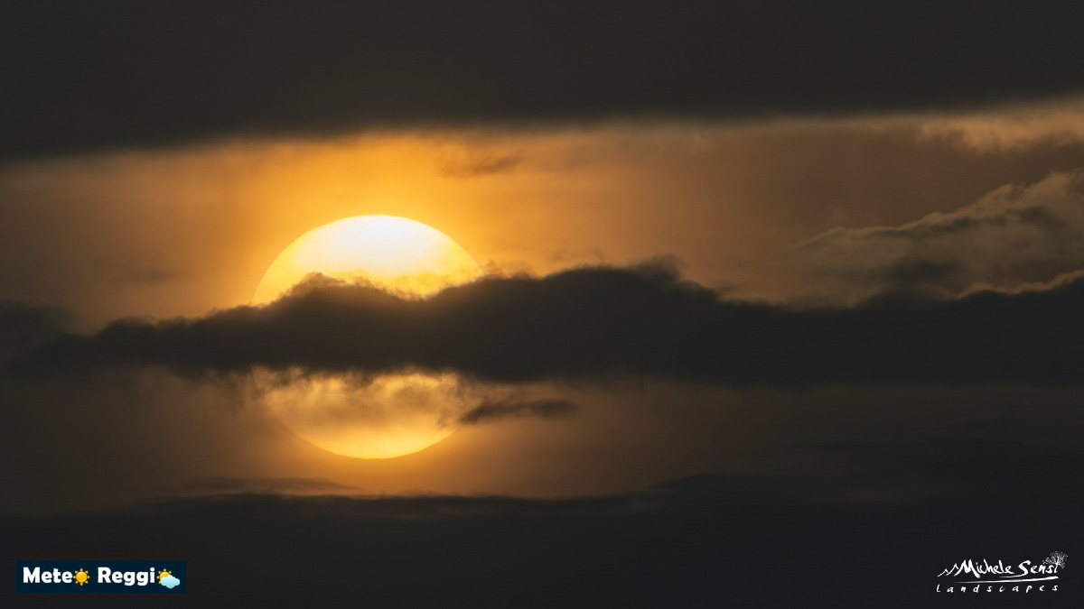 Perché è pericoloso osservare la luce del Sole direttamente?