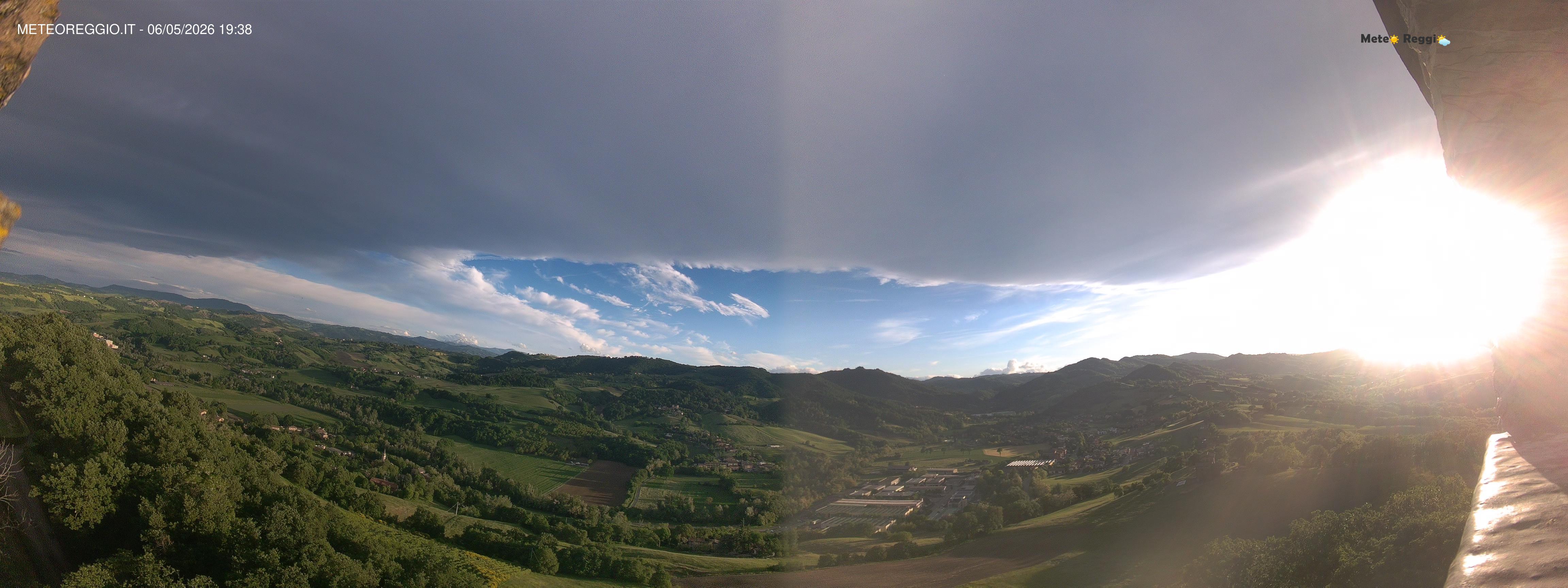 immagine della webcam nei dintorni di Cavriago: webcam Viano