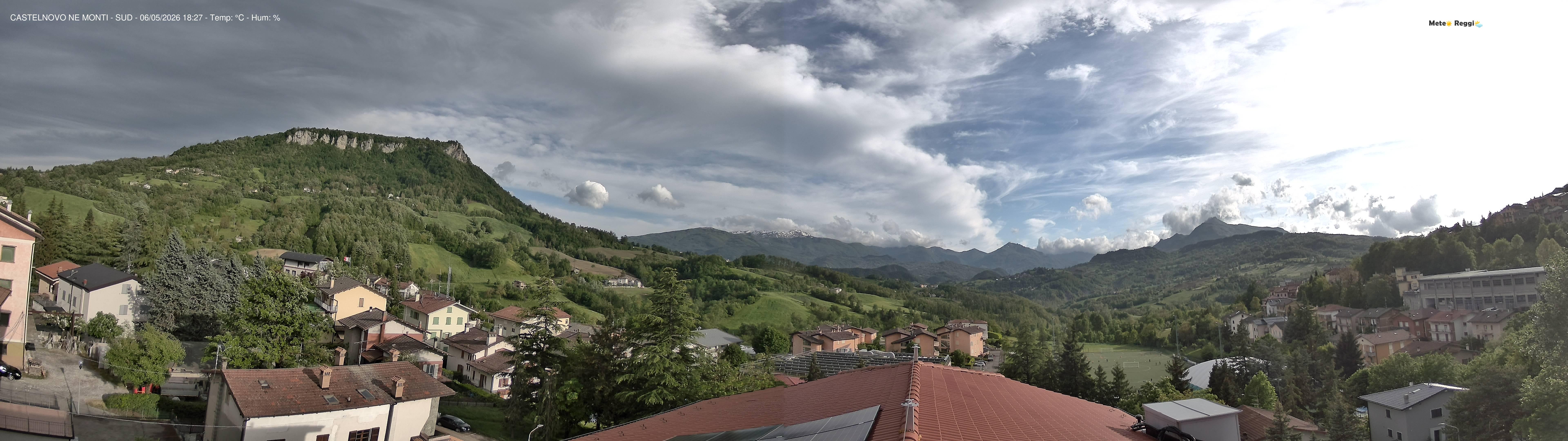 immagine della webcam nei dintorni di Fornovo di Taro: webcam Castelnovo ne' Monti