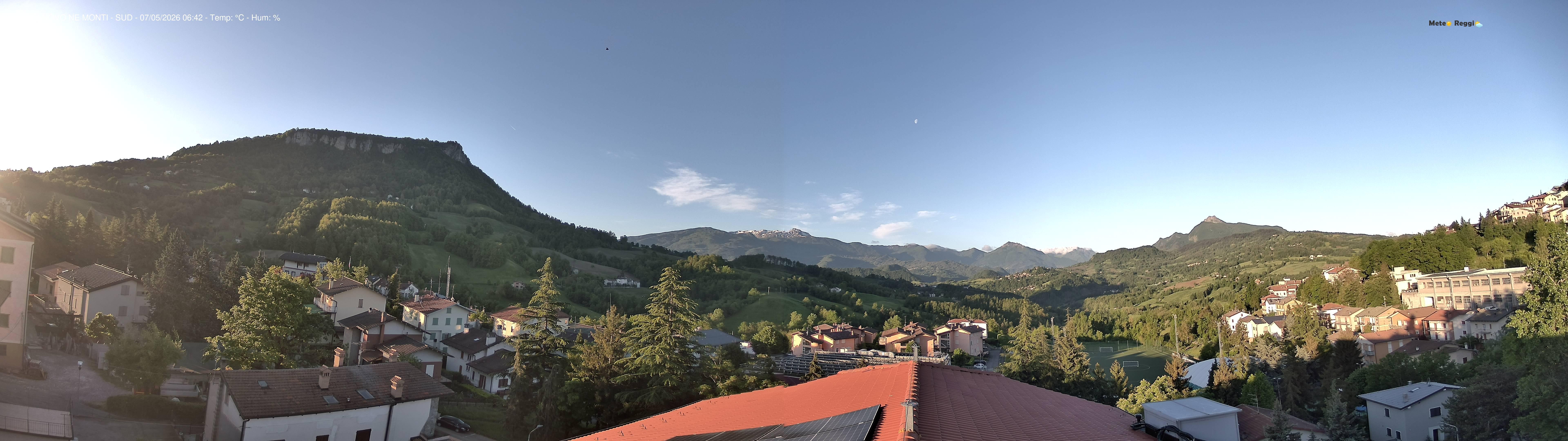 immagine della webcam nei dintorni di Fornovo di Taro: webcam Castelnovo ne' Monti
