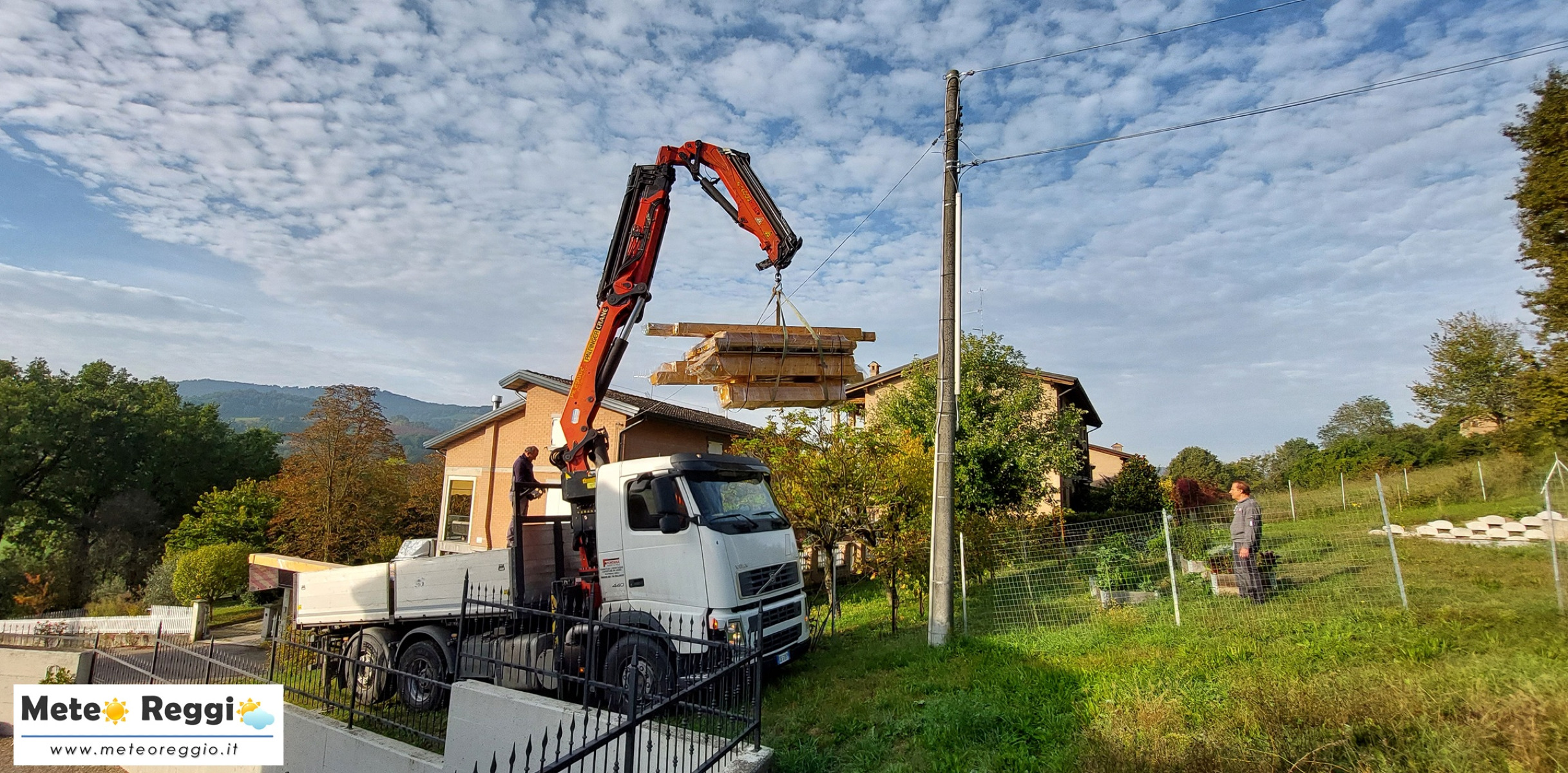 Arriva il materiale per costruire la nostra sede